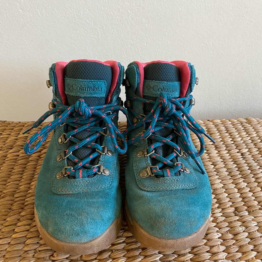 Womens Columbia Hiking boots